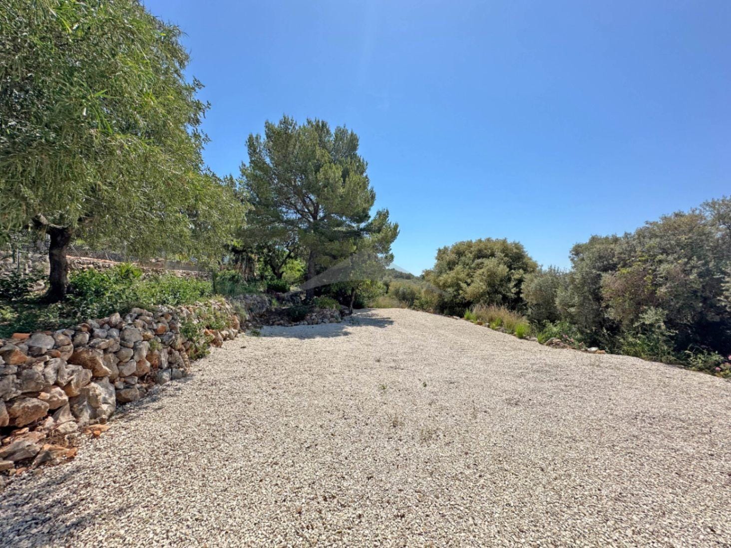 Volledig gerenoveerde villa met panoramisch uitzicht in Xaló
