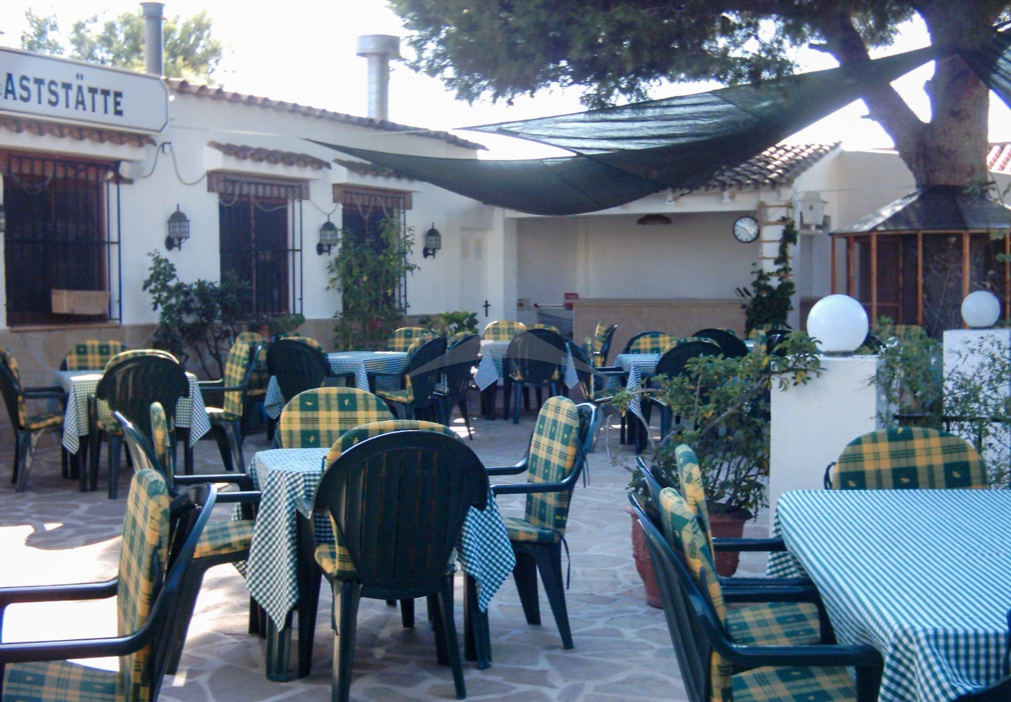 Restaurant for sale next to the golf of San Jaime with the possibility of converting it into a wonderful hotel.