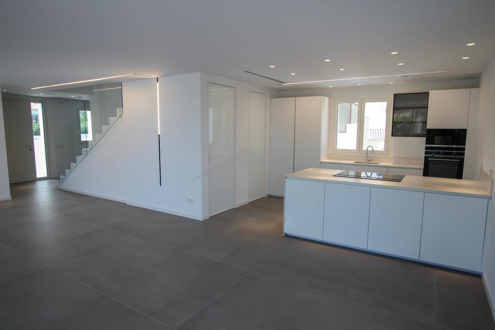 Modern Luxury Villa for Sale in San Jaime, Moraira.