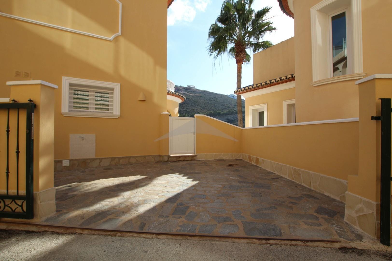 House for sale in Urb. Vall Paradise, Benitachell