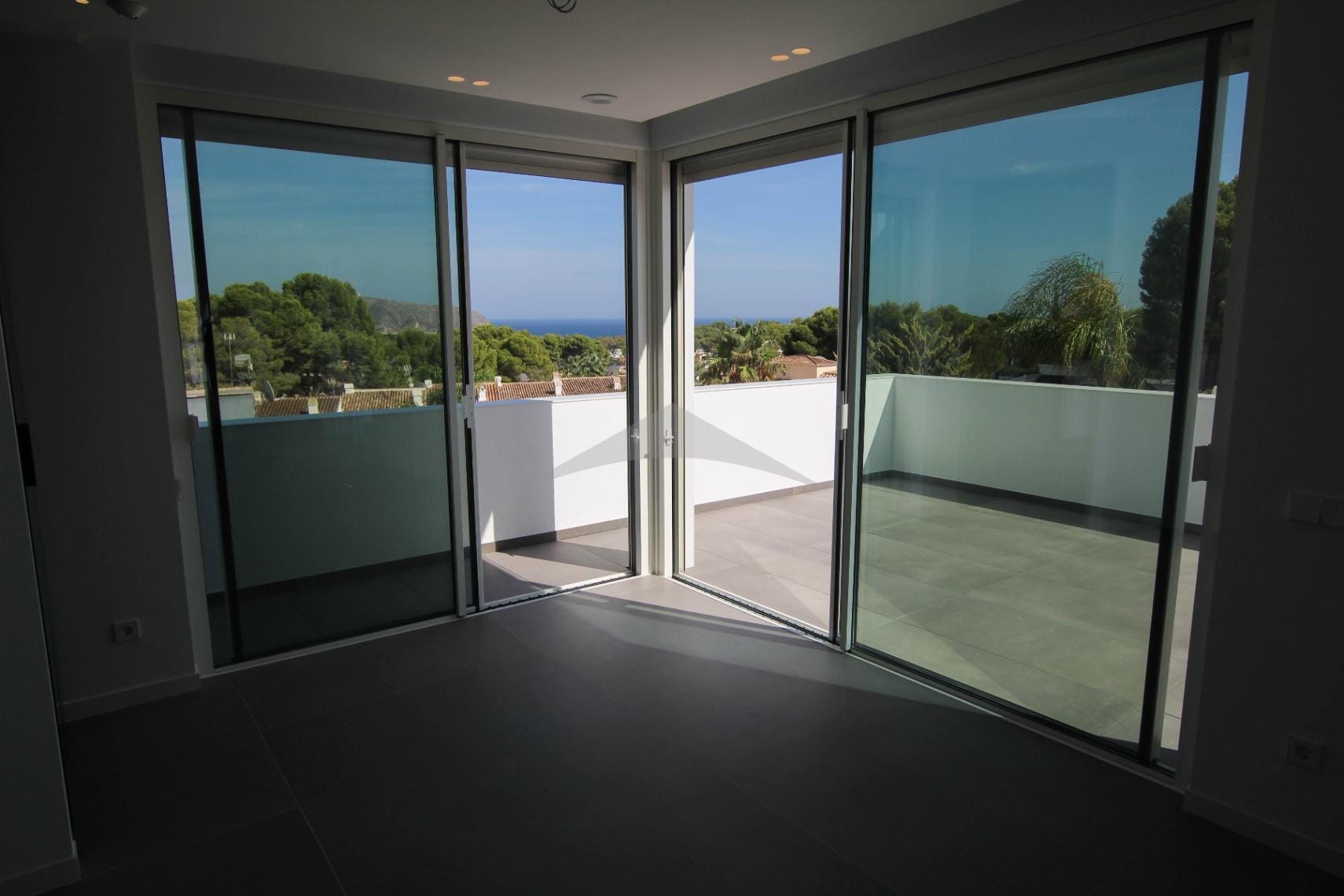Modern Luxury Villa for Sale in San Jaime, Moraira.