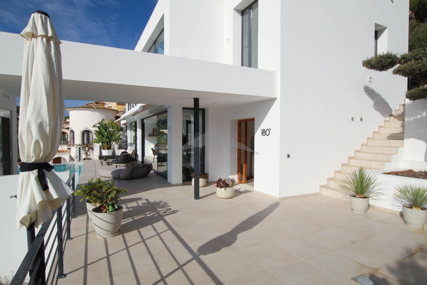 Villa 180° sea views in Moraira