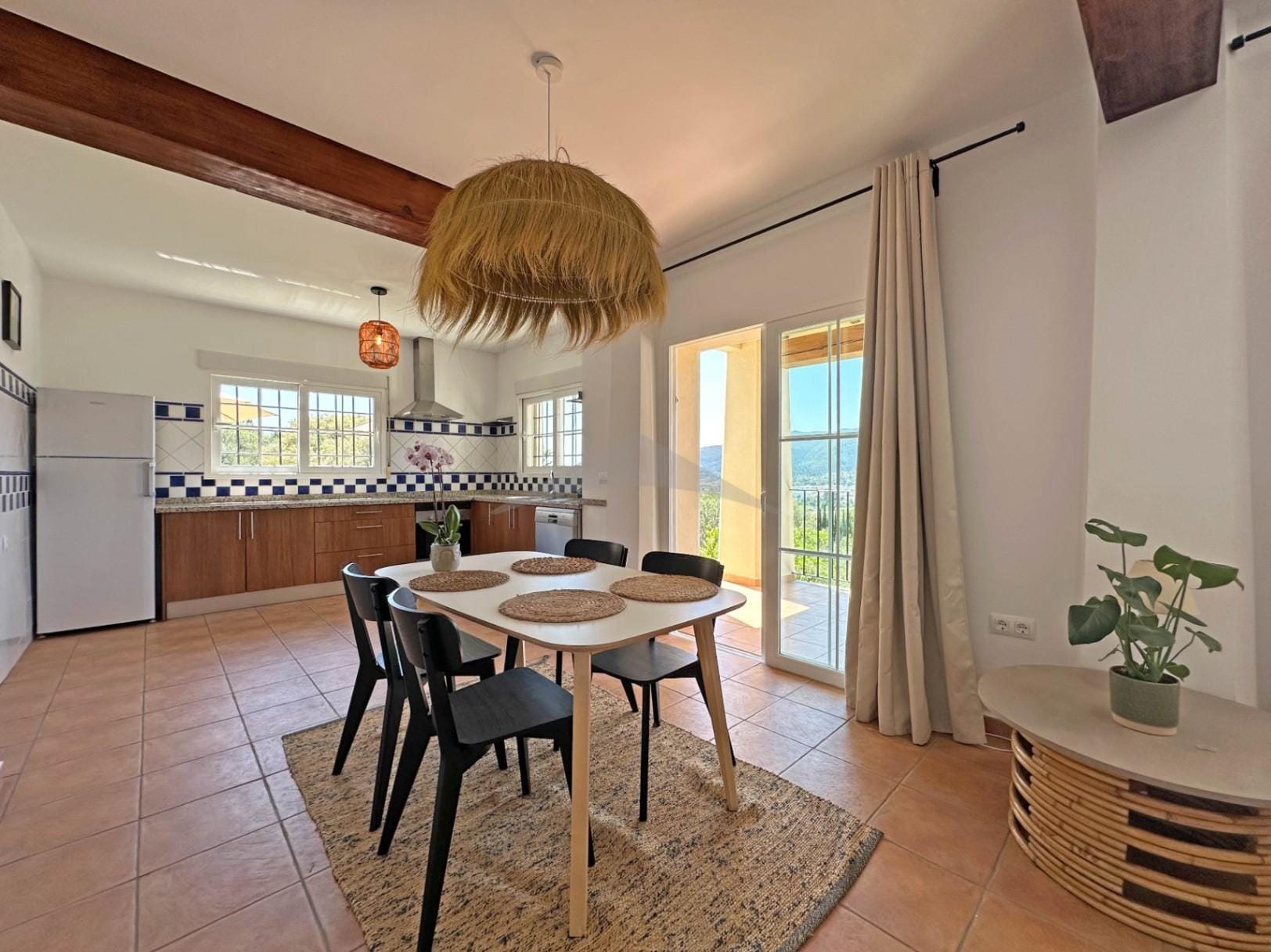 Volledig gerenoveerde villa met panoramisch uitzicht in Xaló