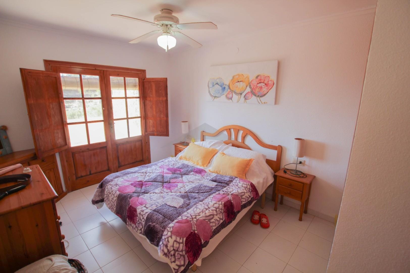 Half vrijstaand huis met uitzicht op zee te koop in Moraira