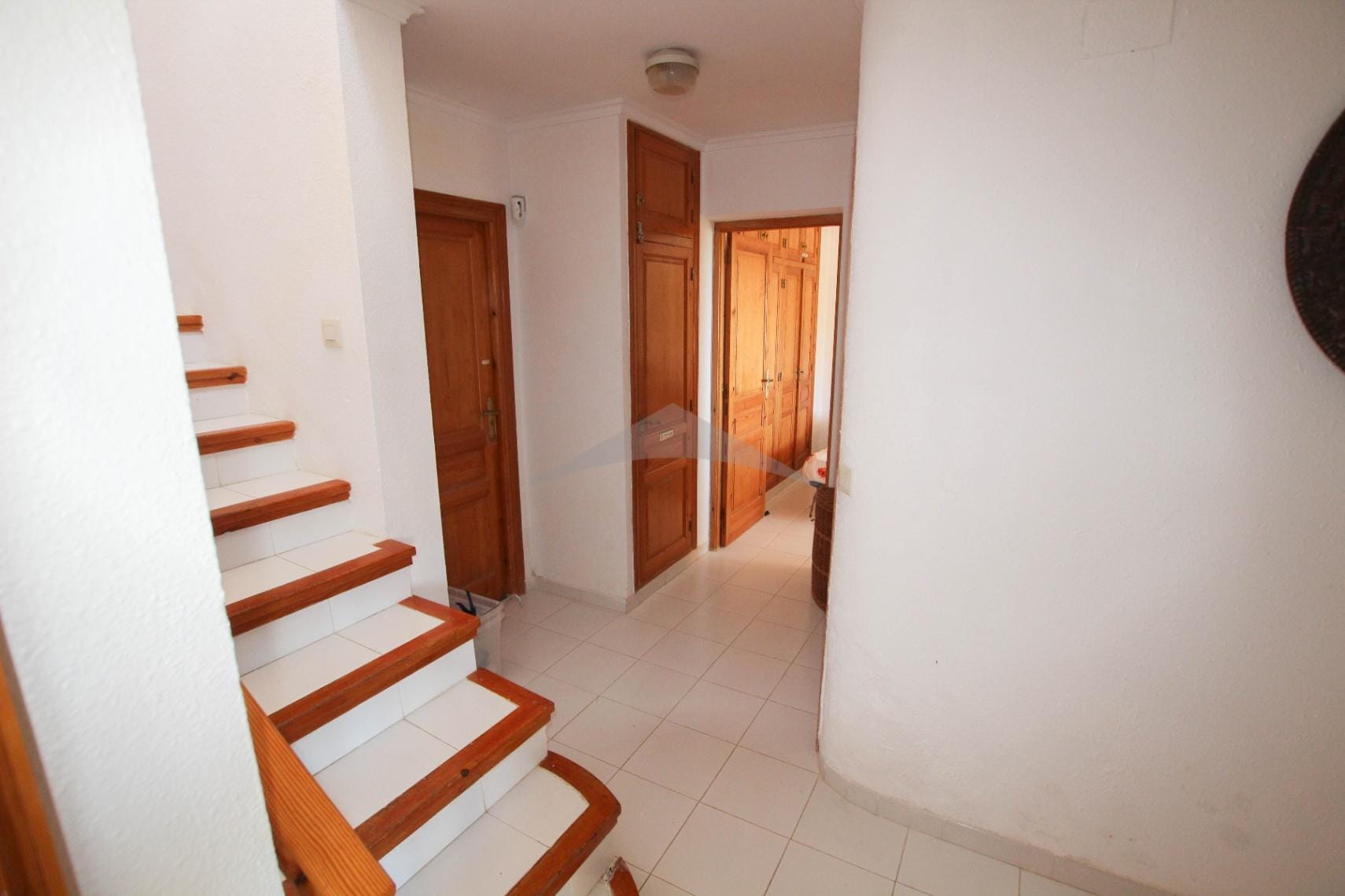 Half vrijstaand huis met uitzicht op zee te koop in Moraira