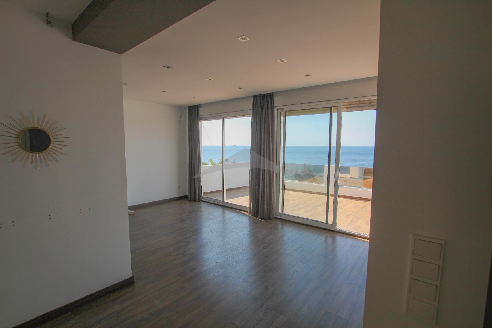 Appartement aan de eerste zeelijn, Moraira.