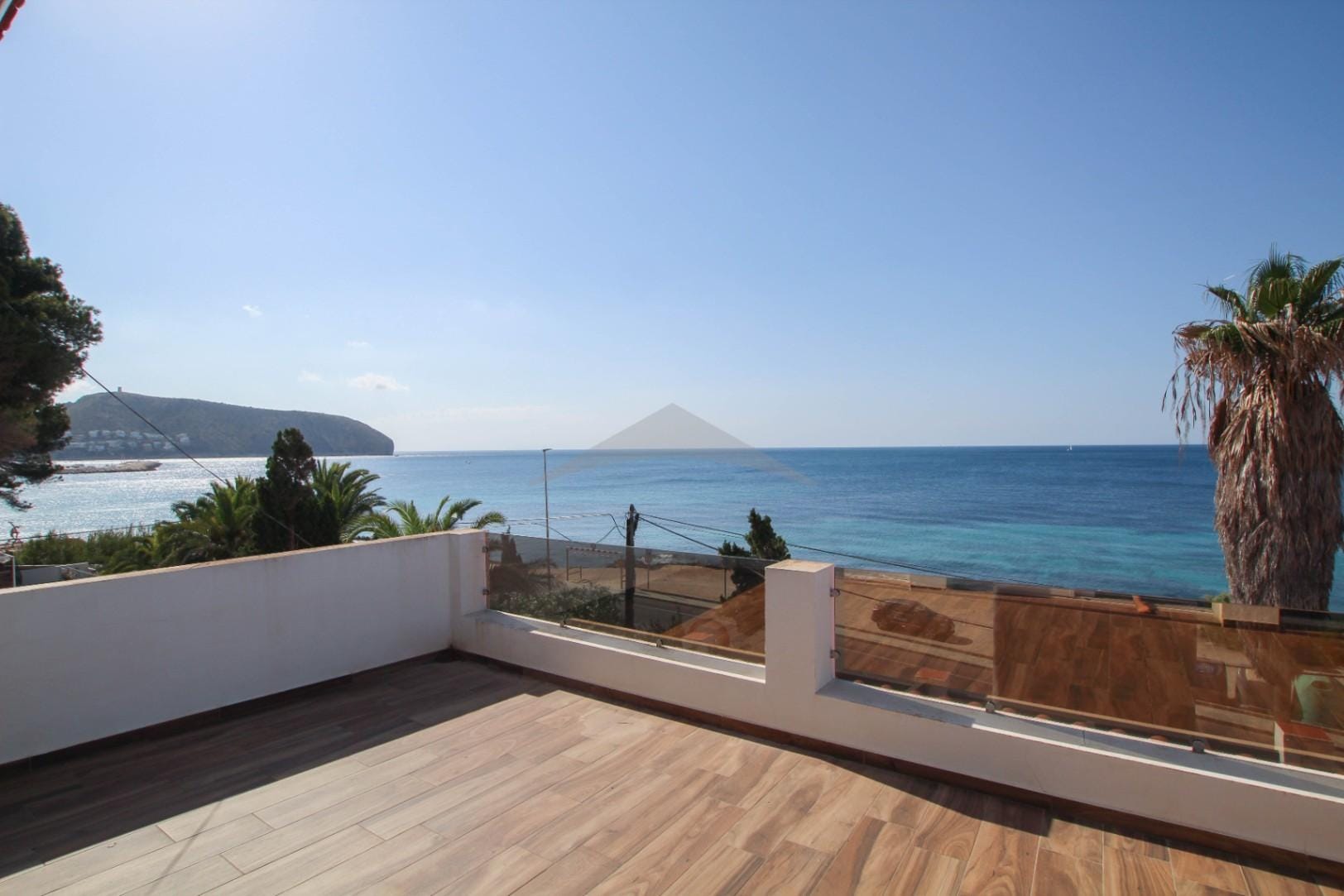 Appartement aan de eerste zeelijn, Moraira.
