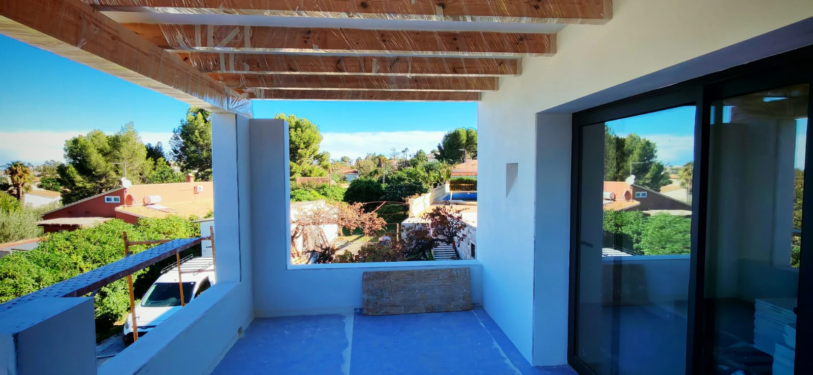 Volledig gerenoveerde villa te koop in Denia