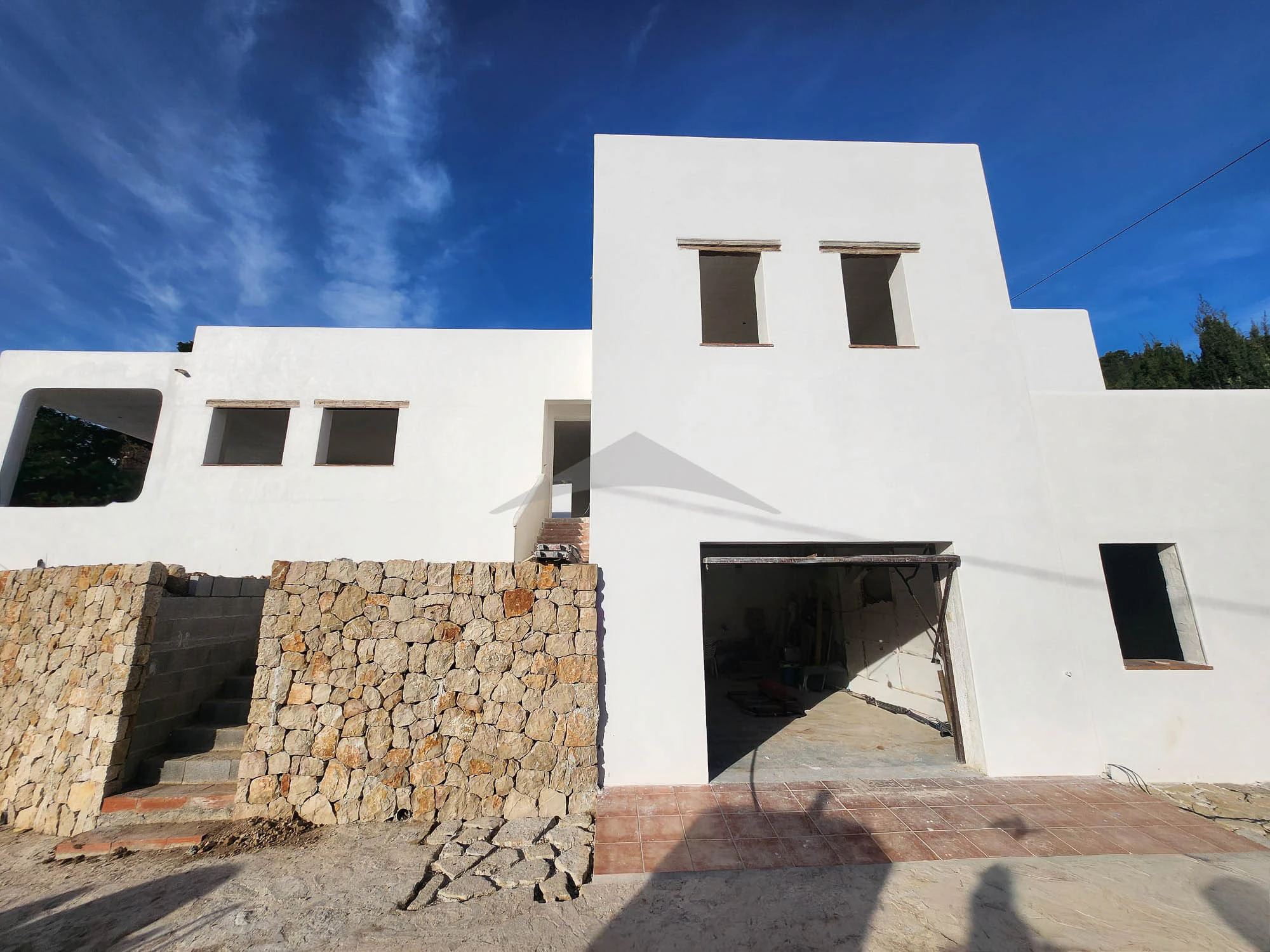 Villa te koop met zeezicht in Moraira