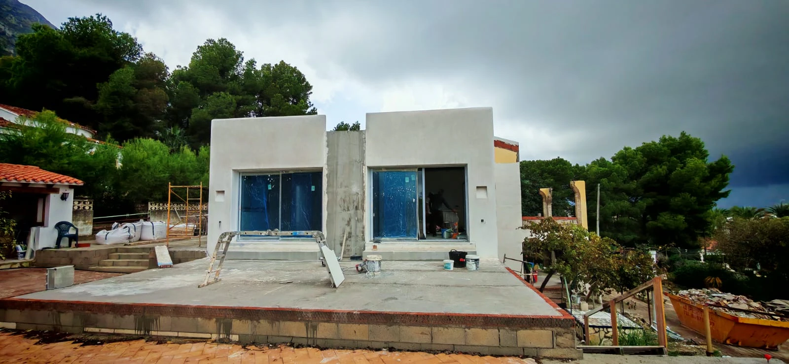 Volledig gerenoveerde villa te koop in Denia