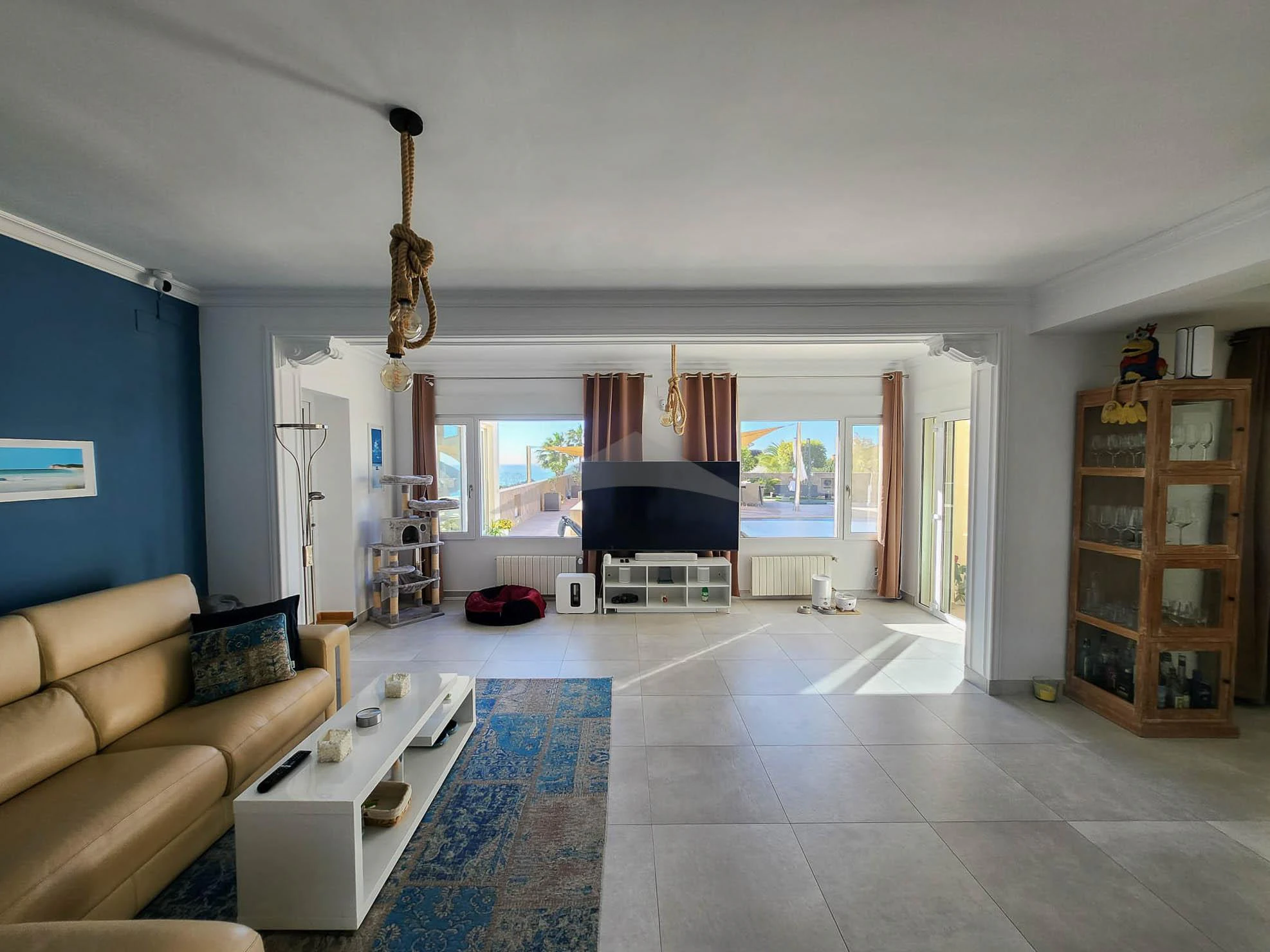 Magnifieke villa te koop met panoramisch uitzicht op zee