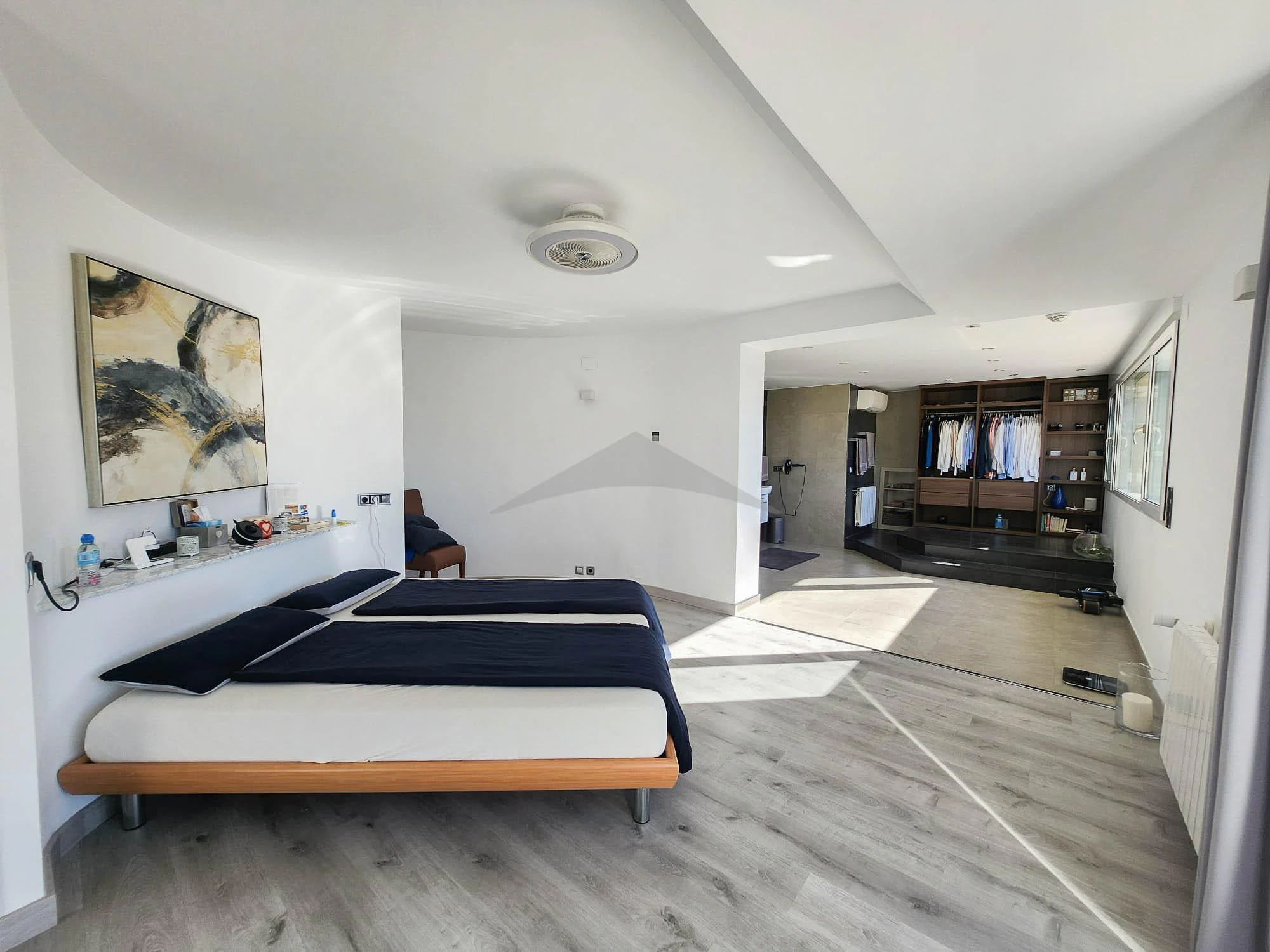 Magnifieke villa te koop met panoramisch uitzicht op zee