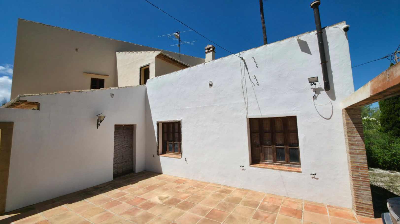 Villa en venta en Jávea, zona Montgó con parcela de 3889m2