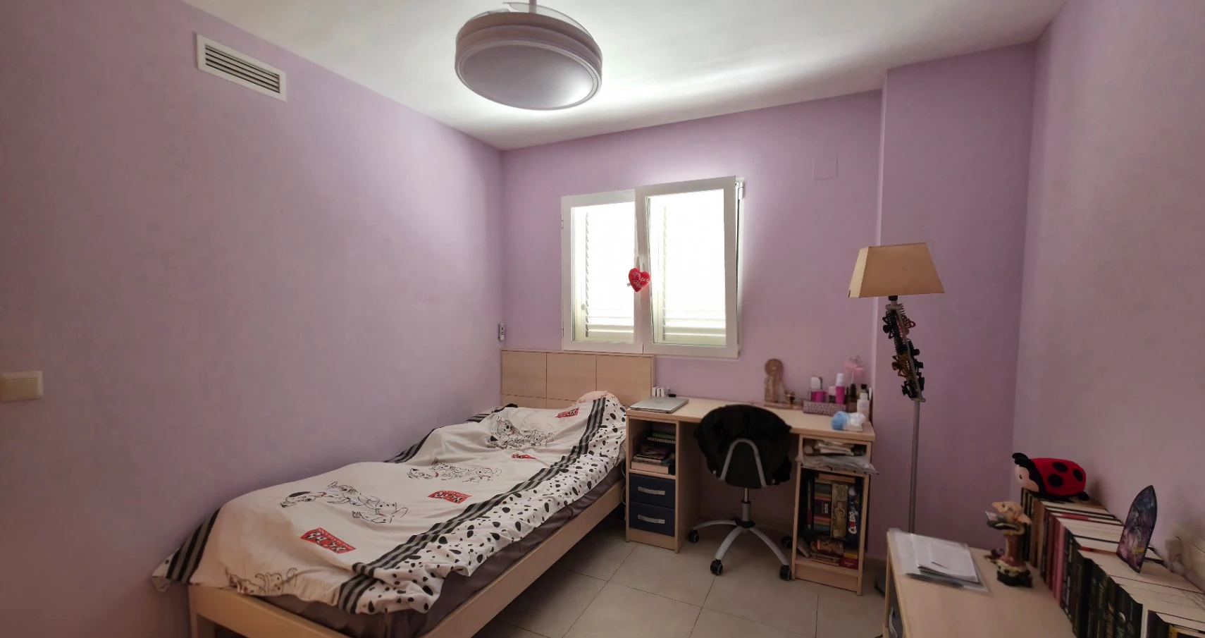 Se vende planta baja en Av.Augusta de 3 habitaciones