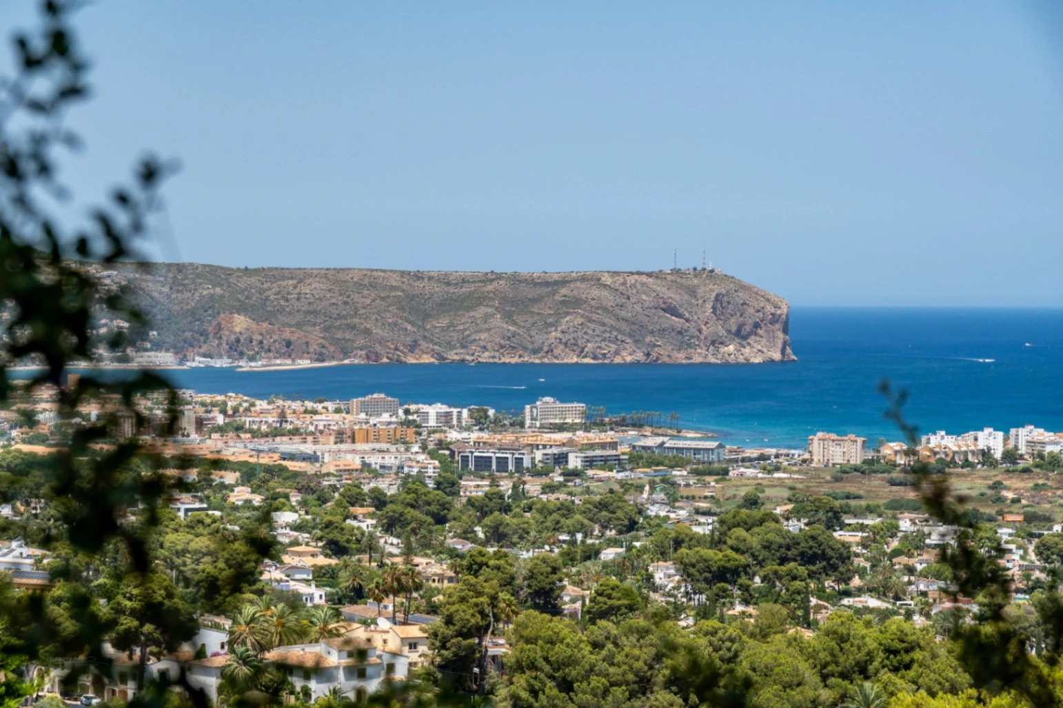 VILLA MEDITERRANEA CON VISTAS IMPRESIONANTES DE JÁVEA