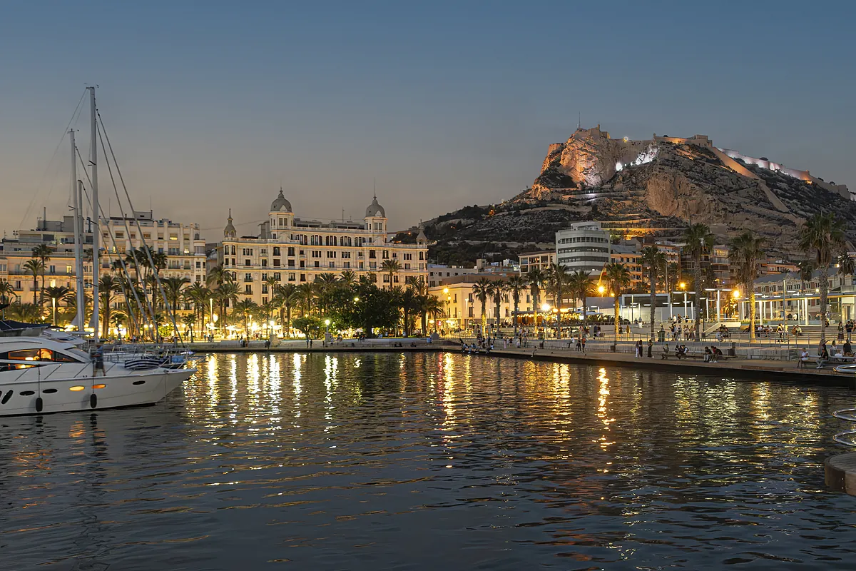 Vender casa en Alicante: Cómo atraer al comprador ideal en la Costa Blanca