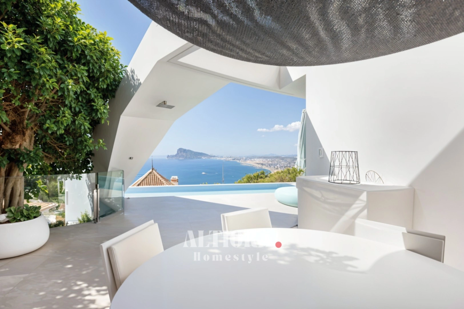 VILLA DE LUJO EN ALTEA HILLS CON VISTAS AL MAR