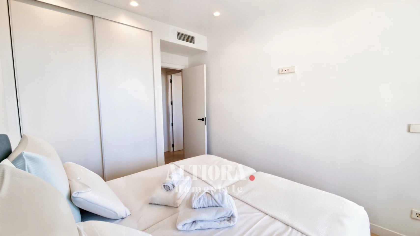 APARTAMENTO CON TERRAZA EN POBLE NOU-MONTIBOLI (VILLAJOYOSA)