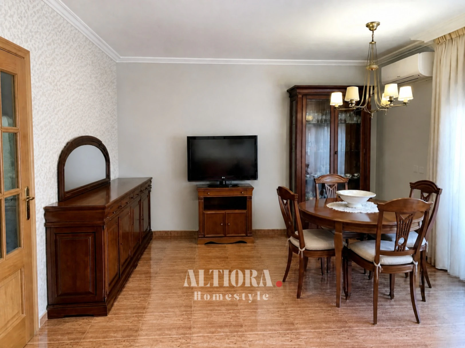 Terraced House in Blanes Near the Sea with a Spacious Terrace