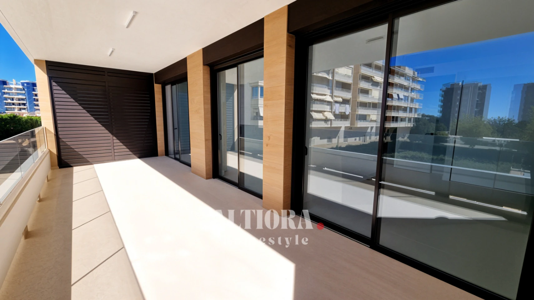 APARTAMENTO CON TERRAZA EN POBLE NOU-MONTIBOLI (VILLAJOYOSA)