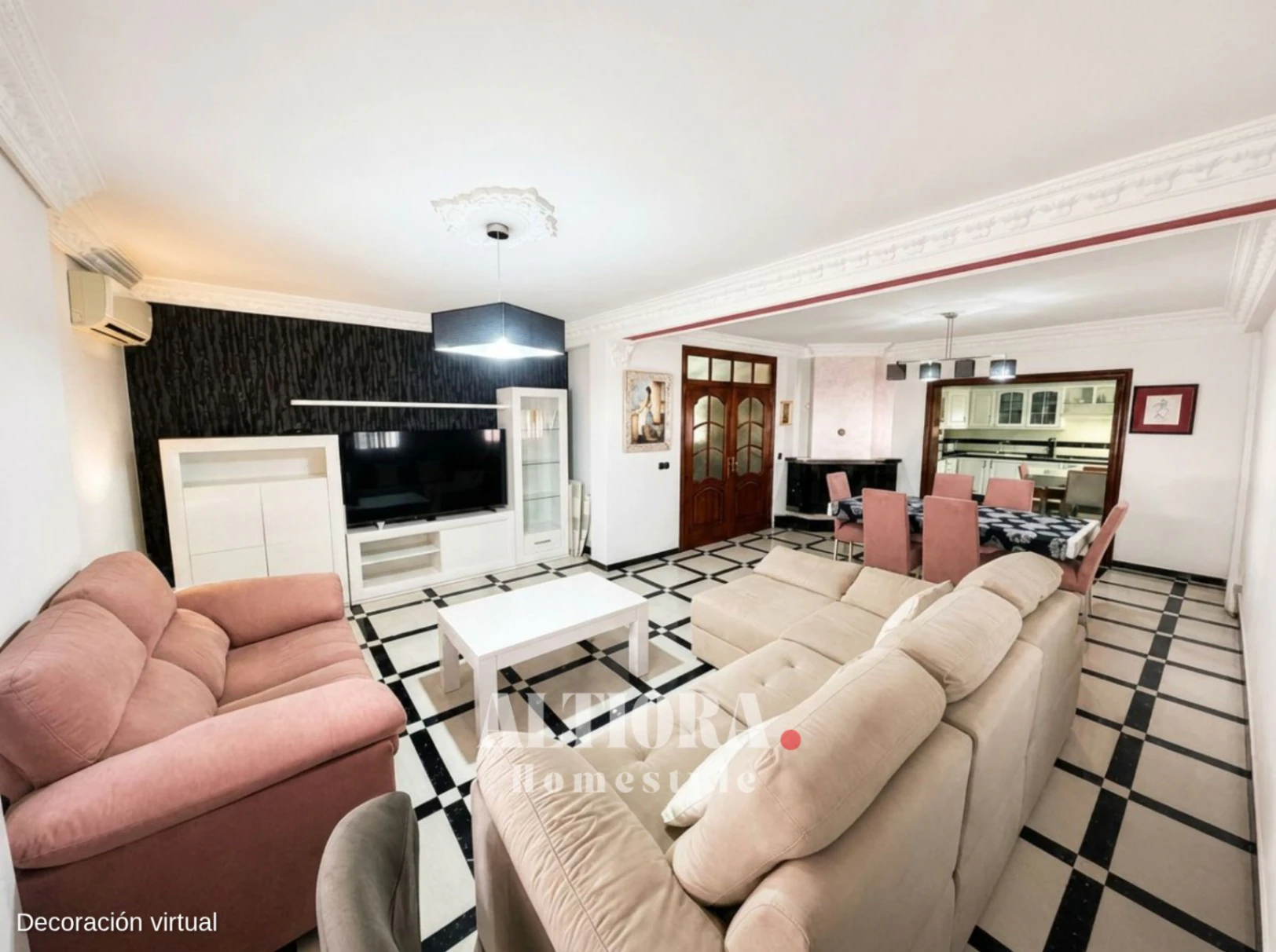 Exclusiva vivienda en el corazón de Barbate, a pasos del mar