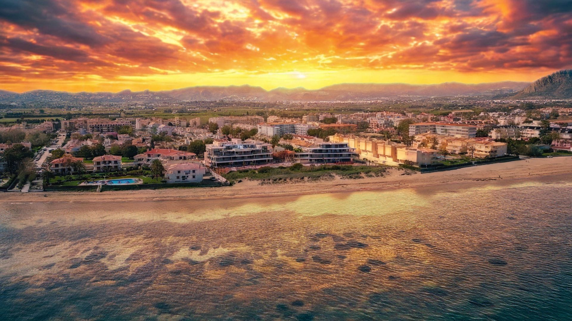 RESIDENCIAL MAR JÓNICA