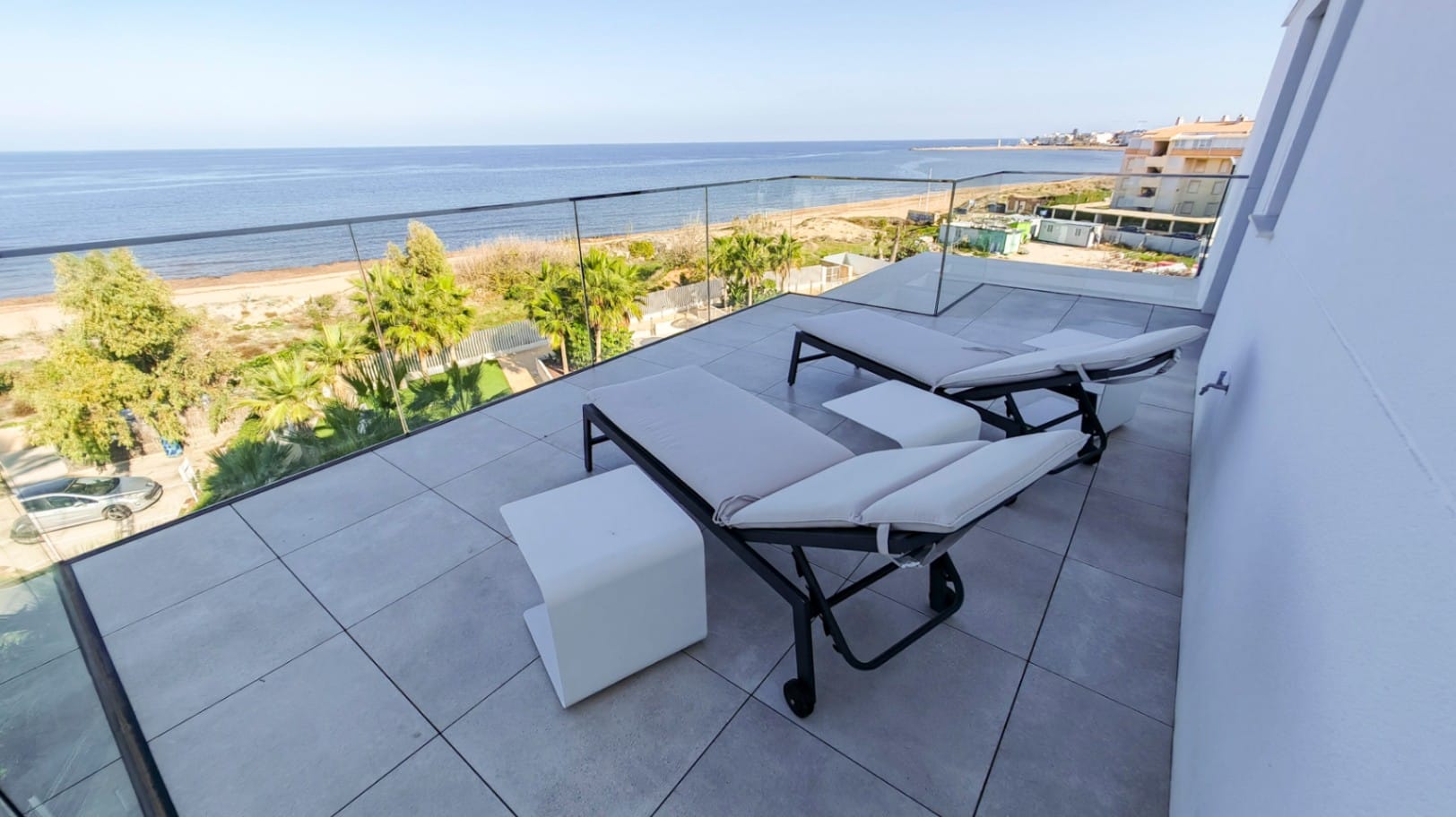 Ático de lujo en las marinas Villa Romana