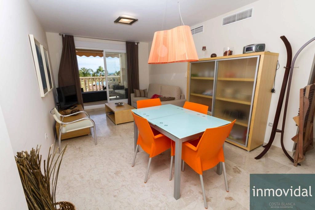 APARTAMENTO EN DEVESES 2 HABITACIONES
