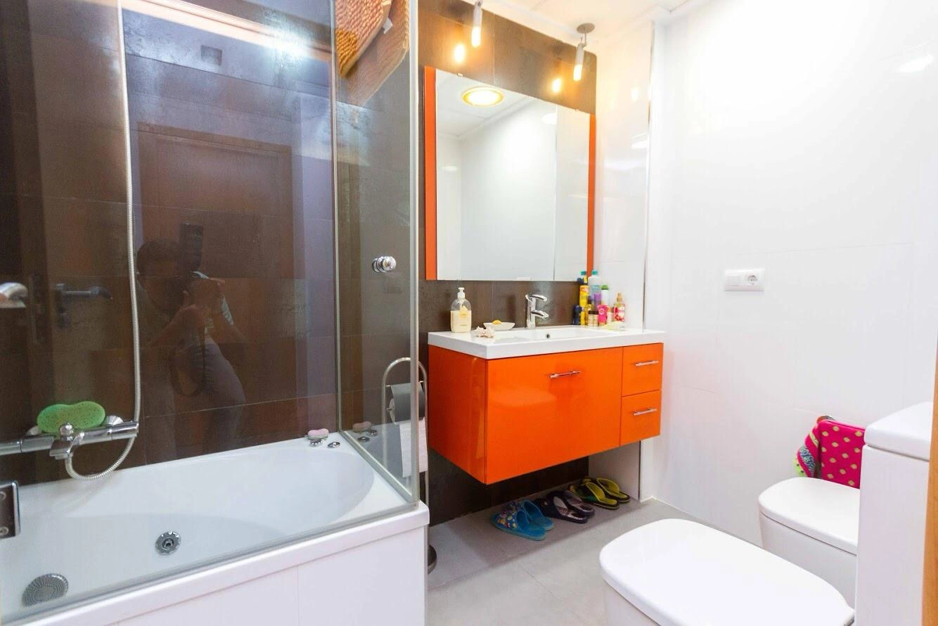 APARTAMENTO JARDINES LES DEVESES EN PRIMERA LINEA