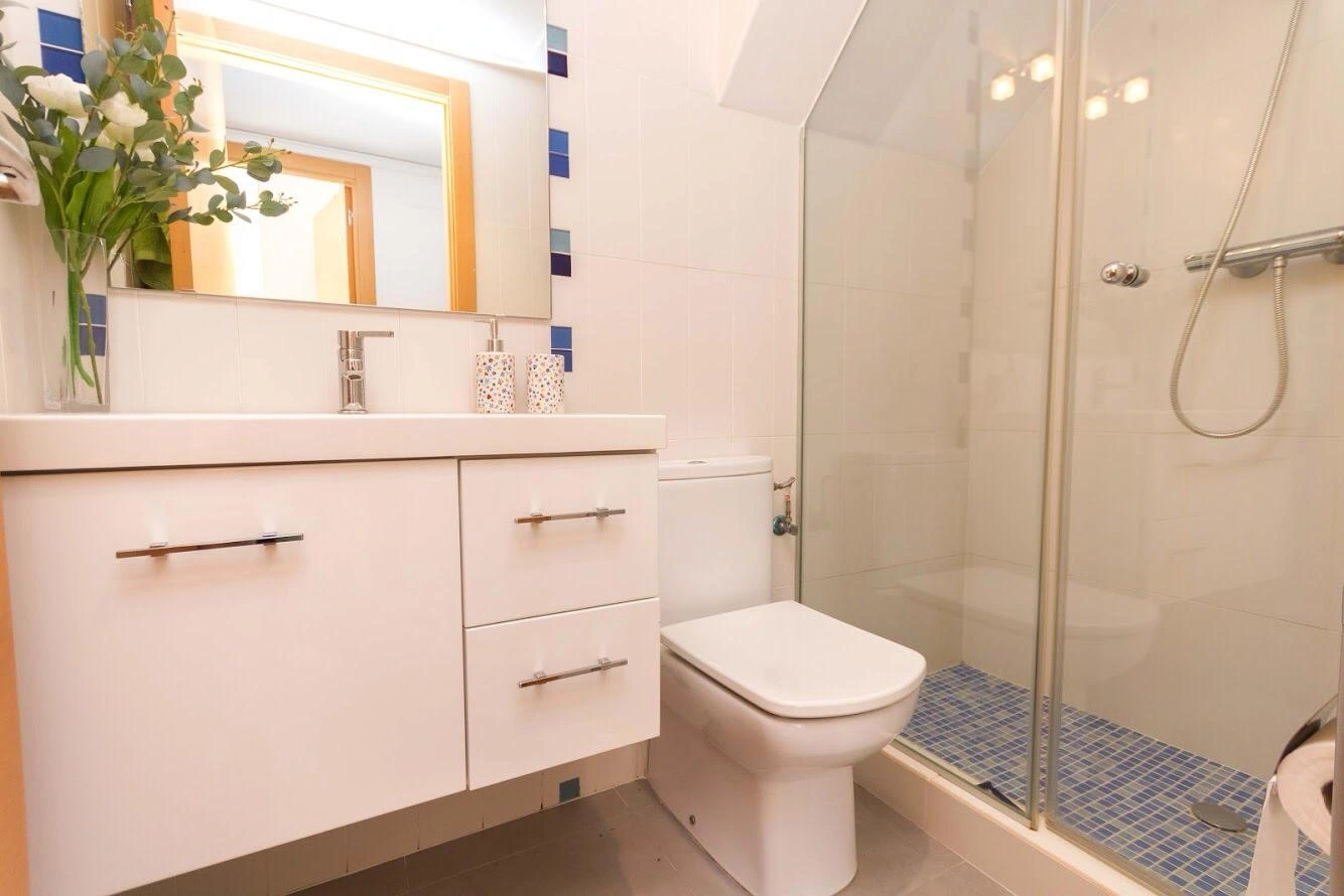 APARTAMENTO JARDINES LES DEVESES EN PRIMERA LINEA