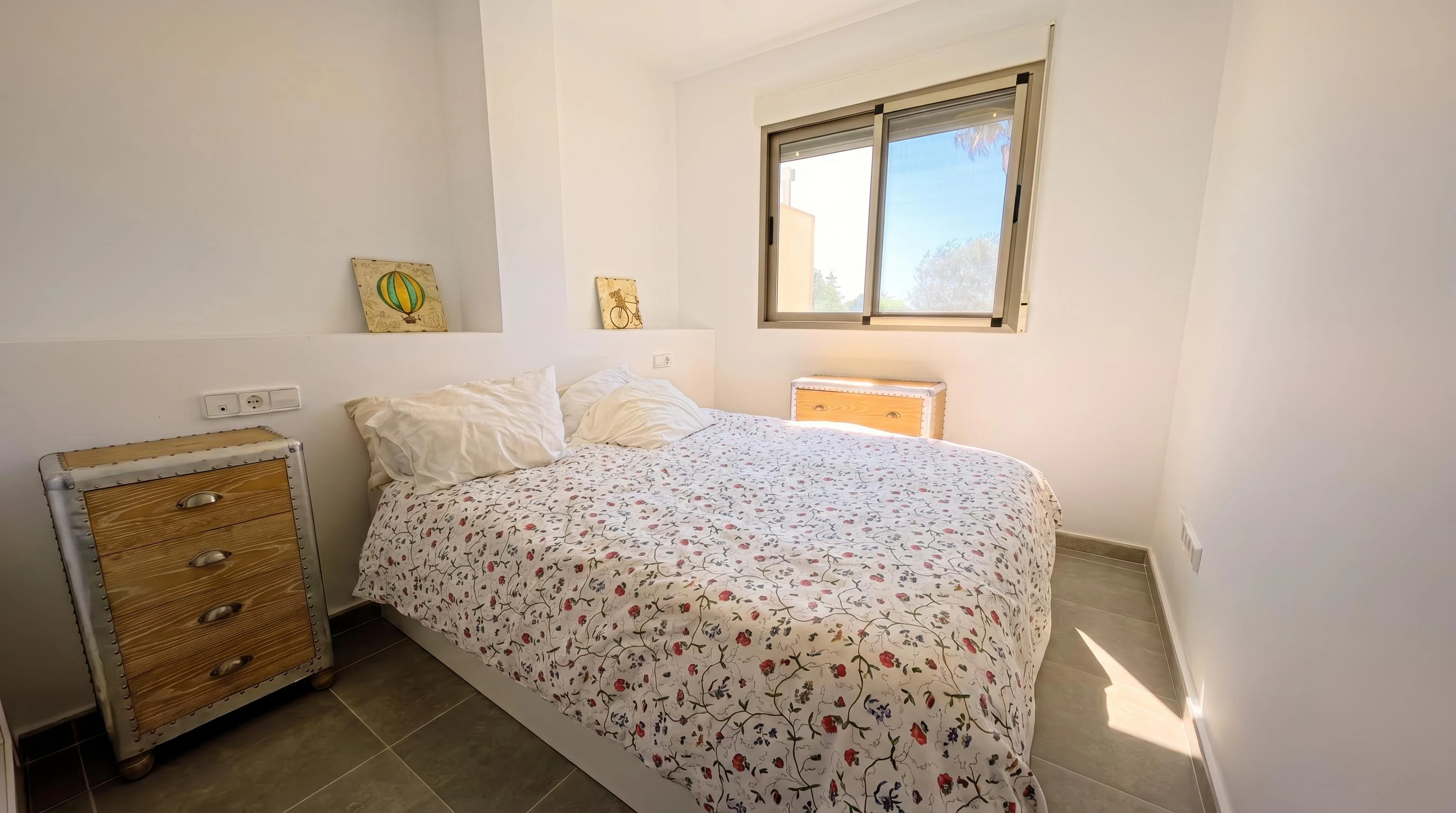 Alquiler de apartamento de 2 dormitorios en Denia, Las Marinas