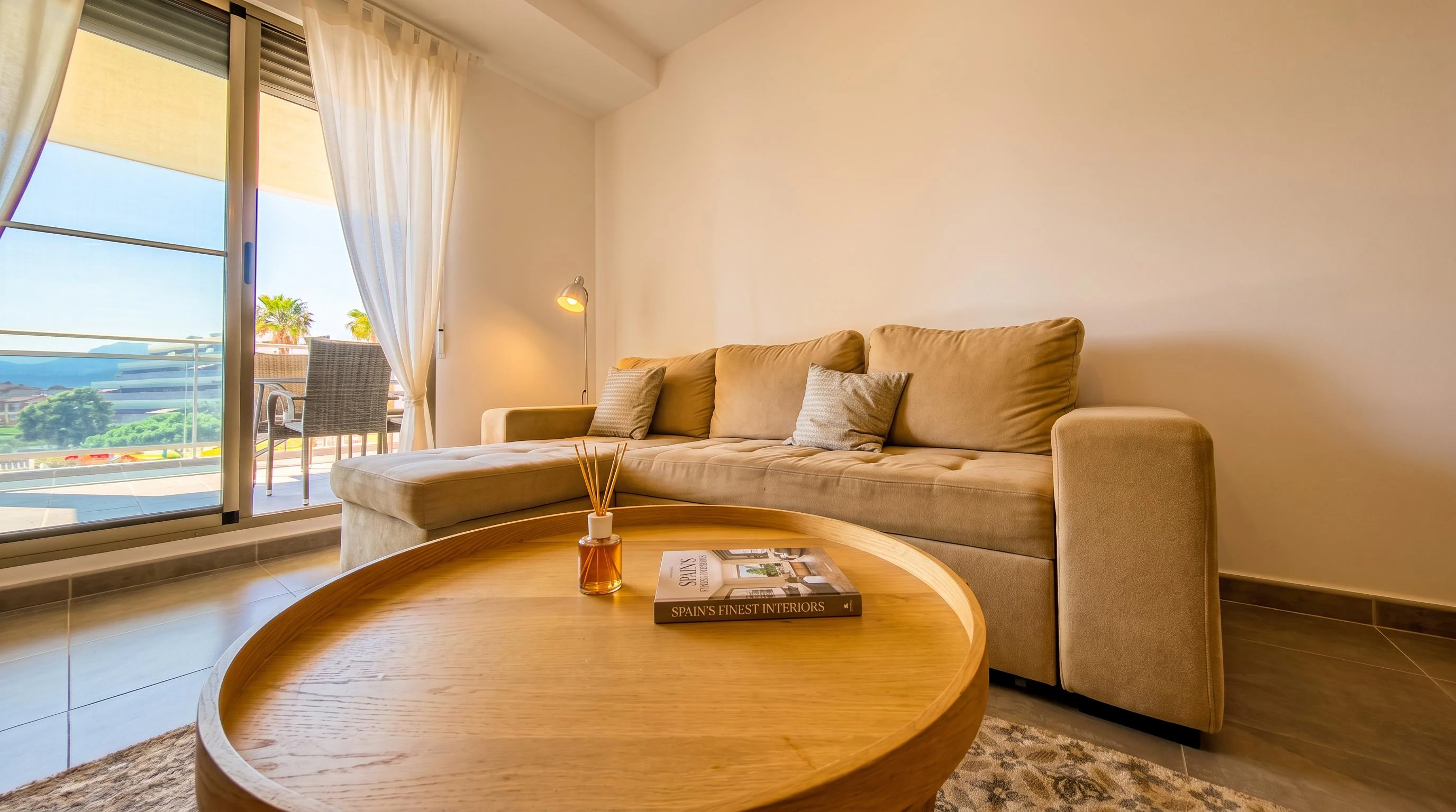 Alquiler de apartamento de 2 dormitorios en Denia, Las Marinas
