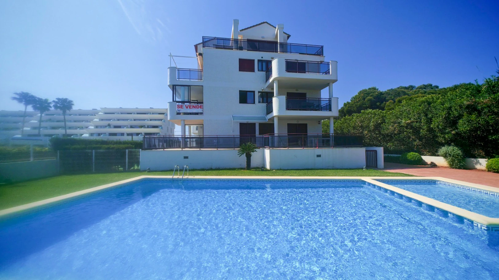 Apartamento en primera línea de playa Deveses