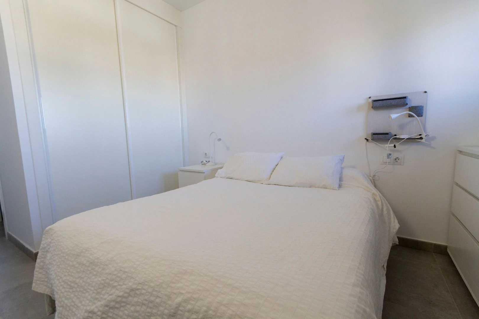 Apartamento en alquiler de 2 dormitorios en Las Marinas, Denia