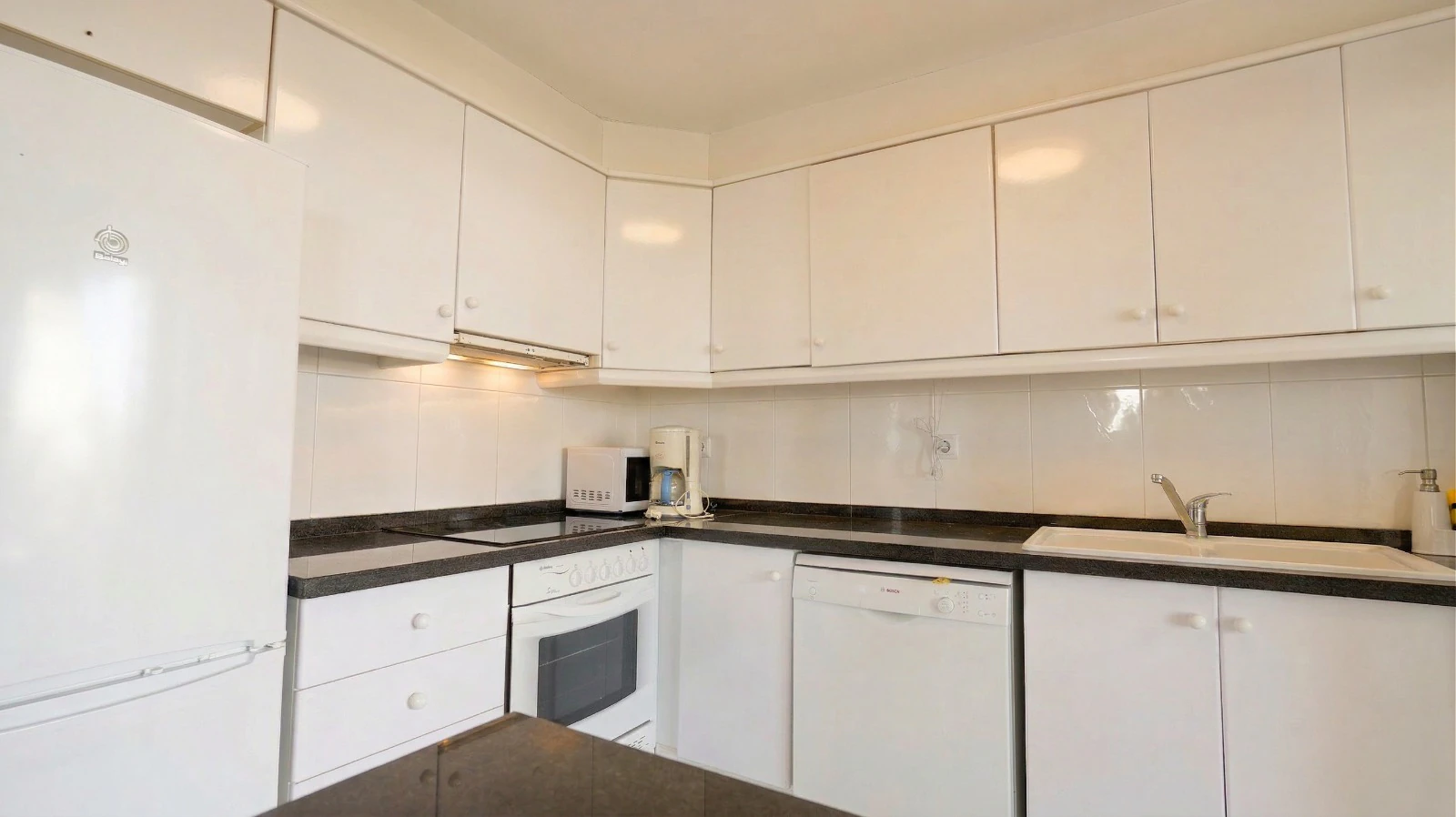 Alquiler de encantador apartamento de 3 dormitorios en Denia, Las Marinas