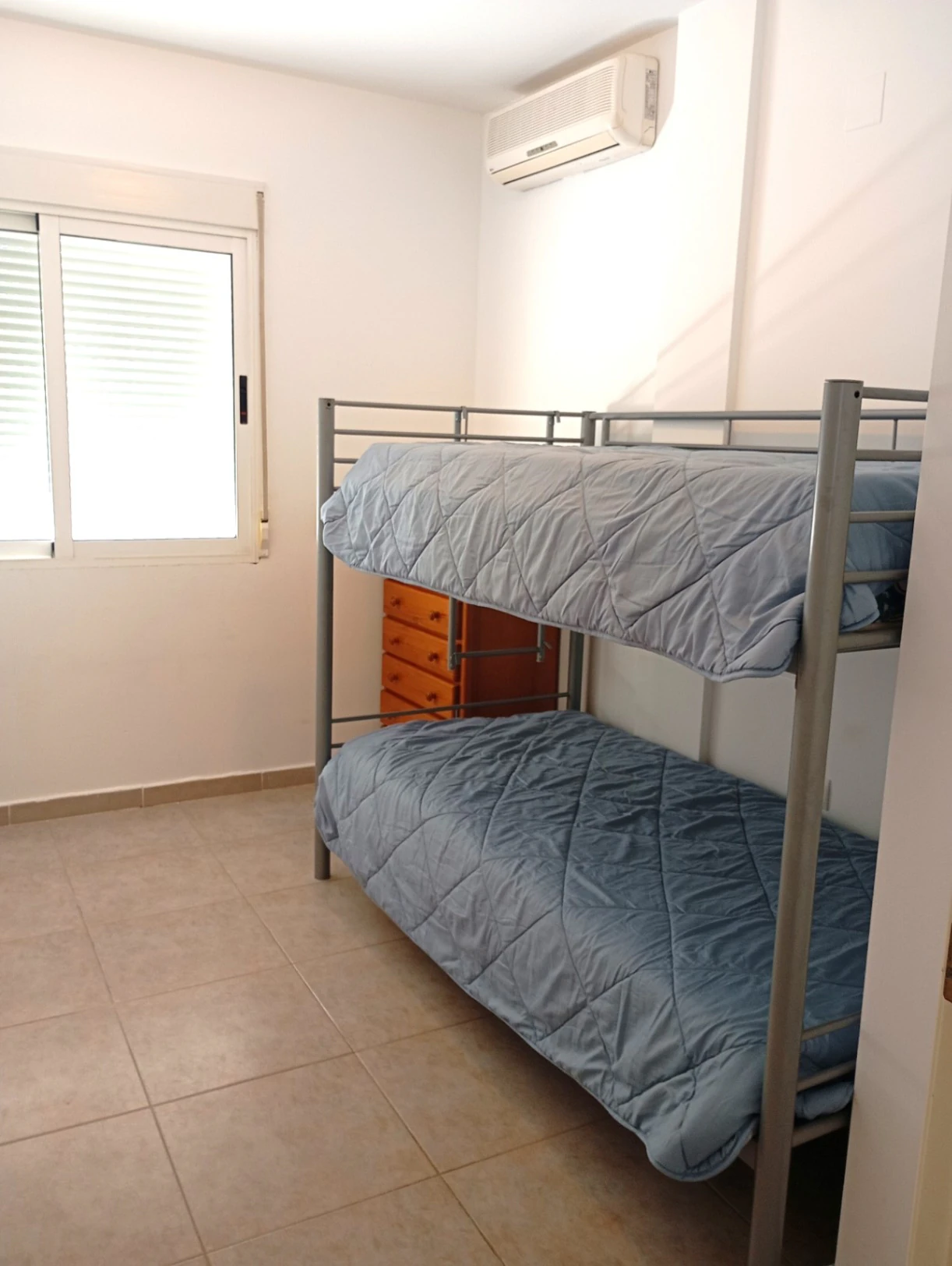 Alquiler de encantador apartamento de 3 dormitorios en Denia, Las Marinas