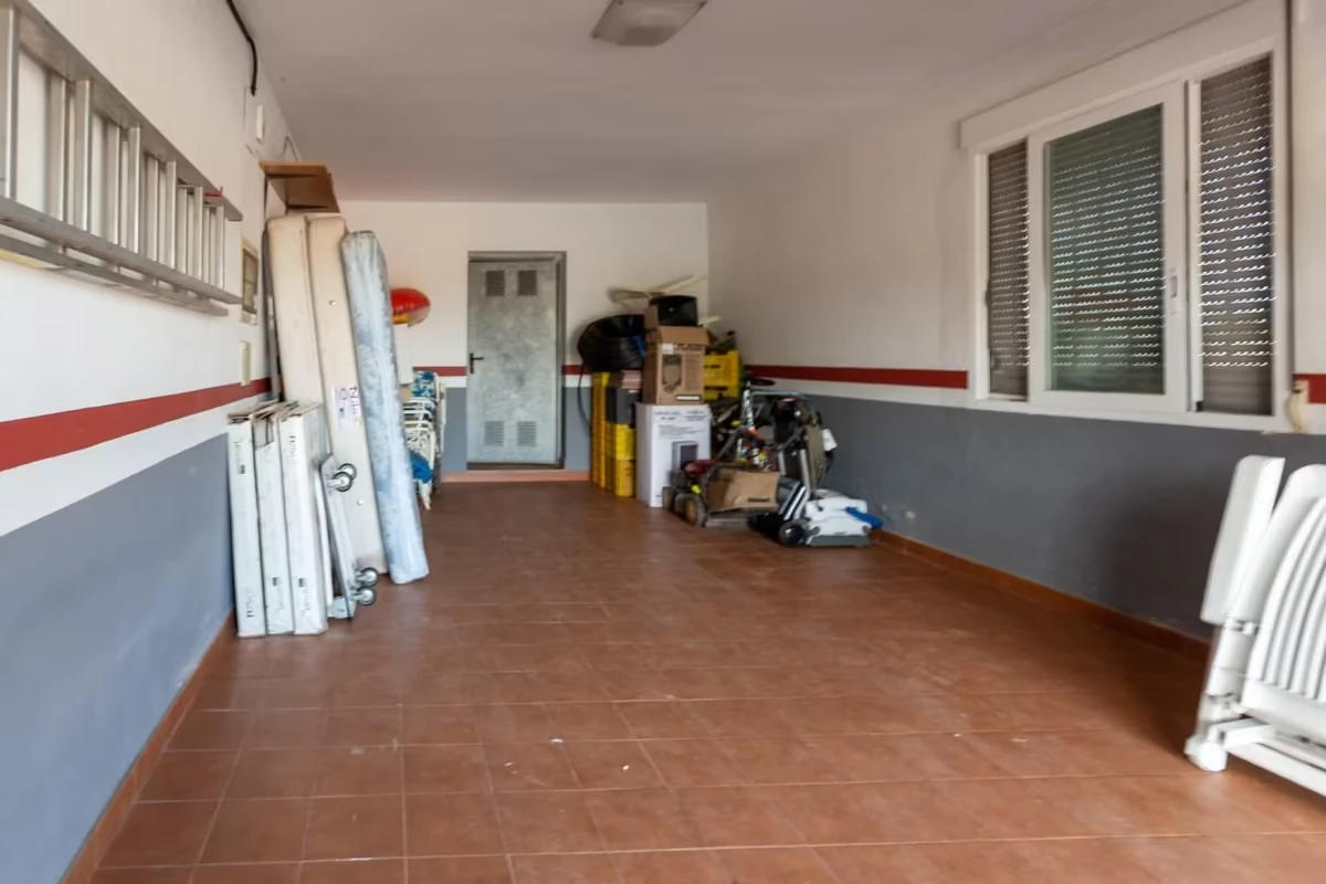 Estupendo chalet en Denia con parcela grande, a un paso del mar