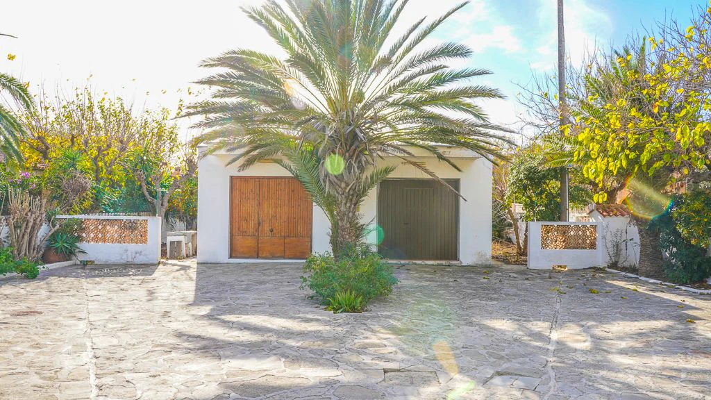 Villa frontal al Mar en Deveses