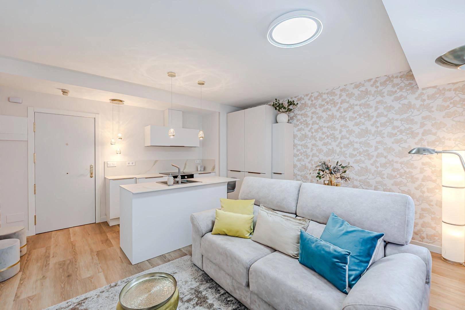 APARTAMENTO DE LUJO ALQUILER EN COLÓN