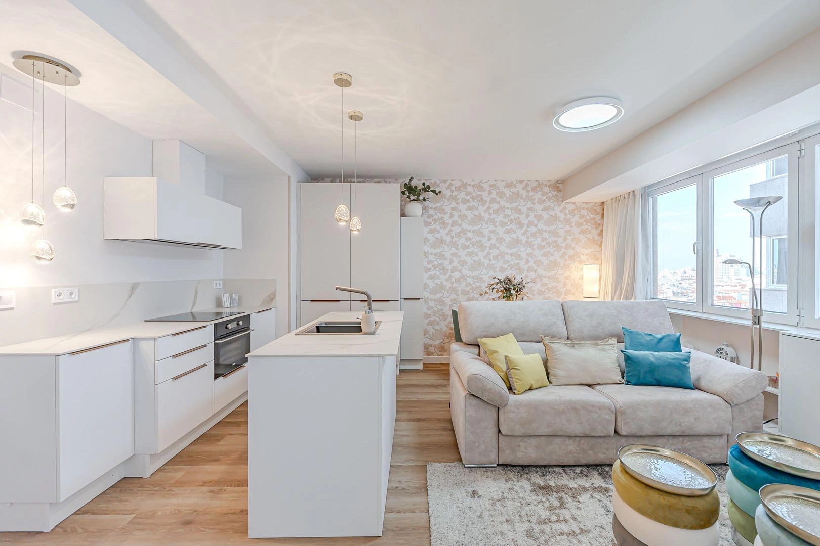 APARTAMENTO DE LUJO ALQUILER EN COLÓN