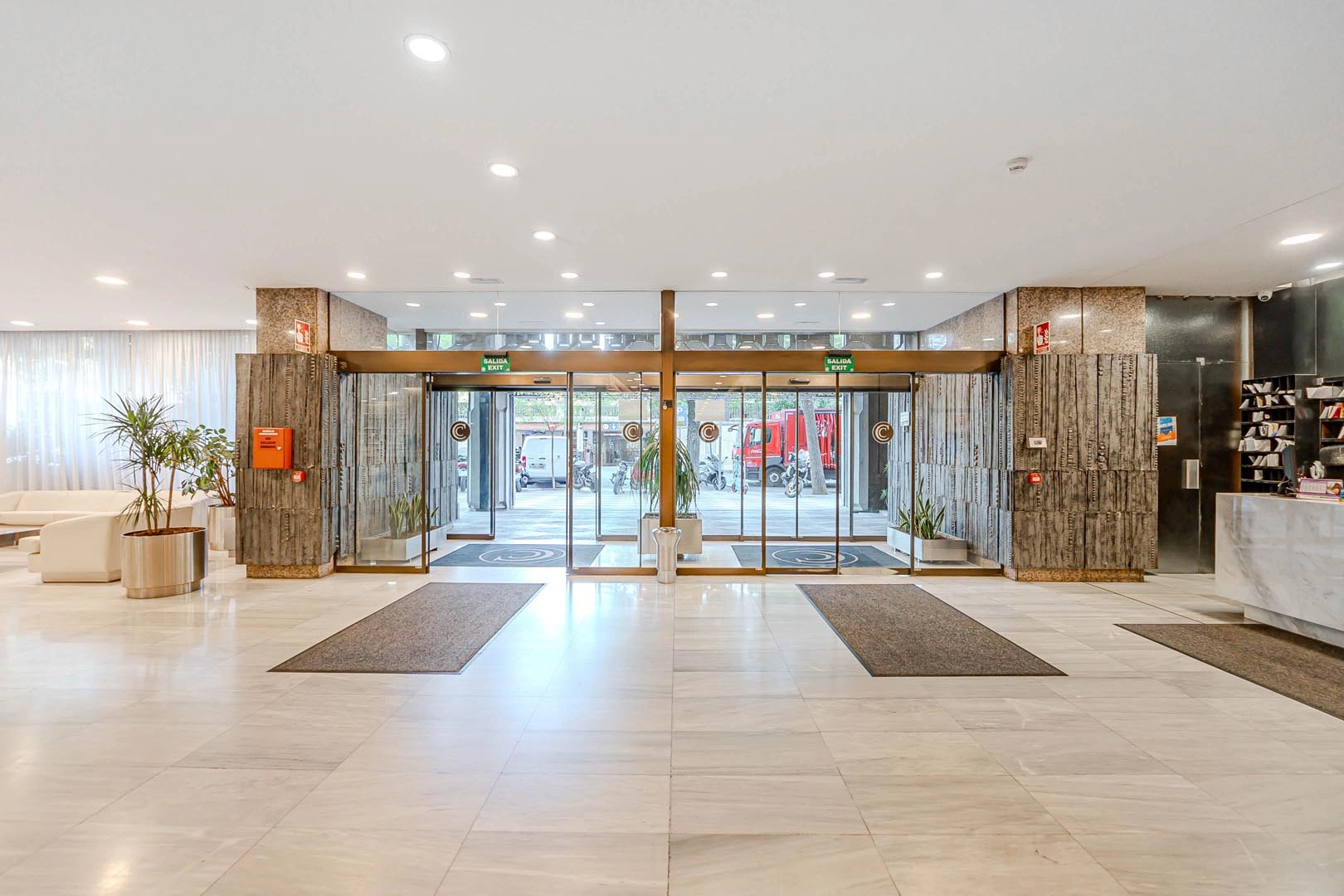 APARTAMENTO DE LUJO ALQUILER EN COLÓN
