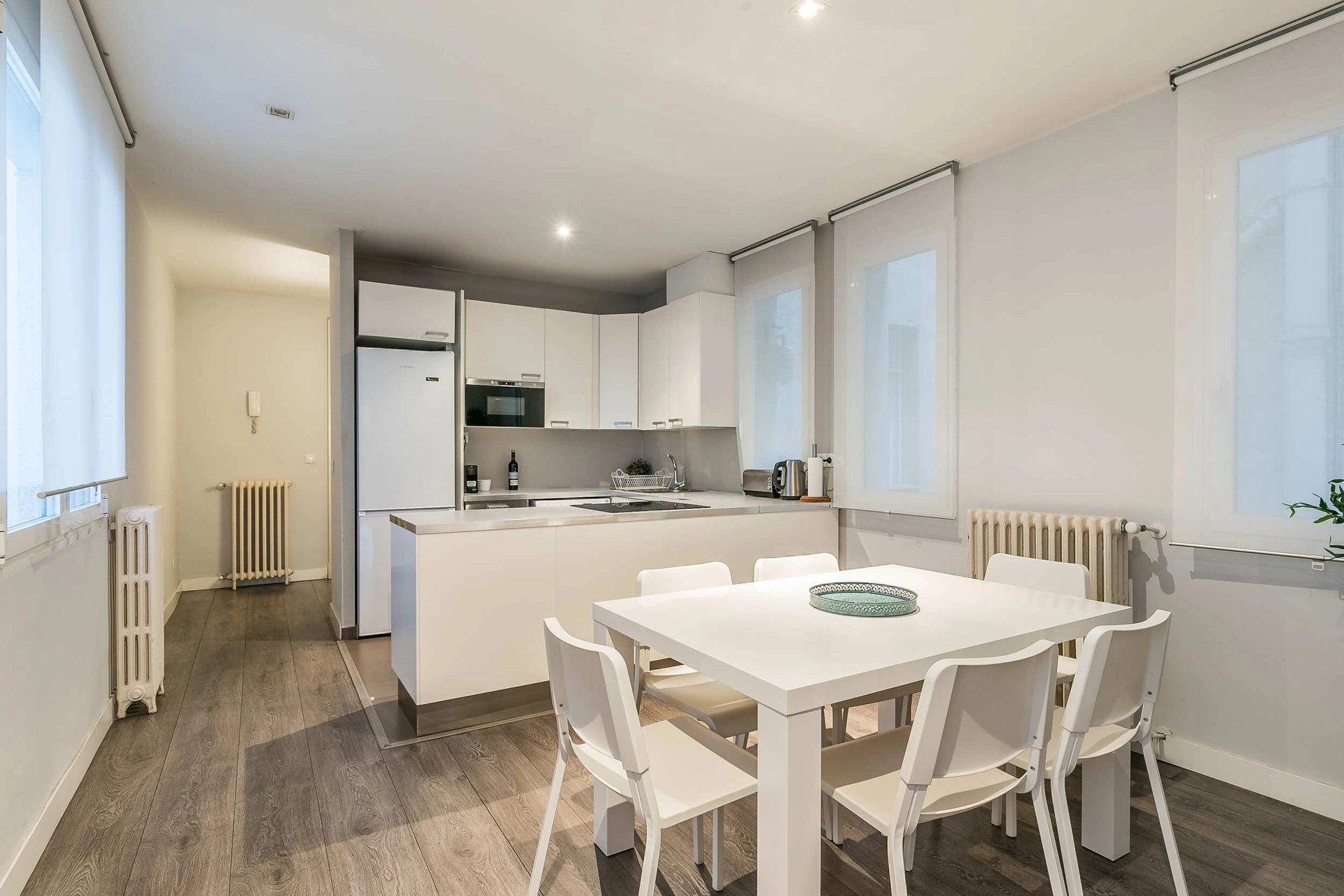 SLA-MM - Apartamento reformado de 2 dormitorios para alquiler corporativo