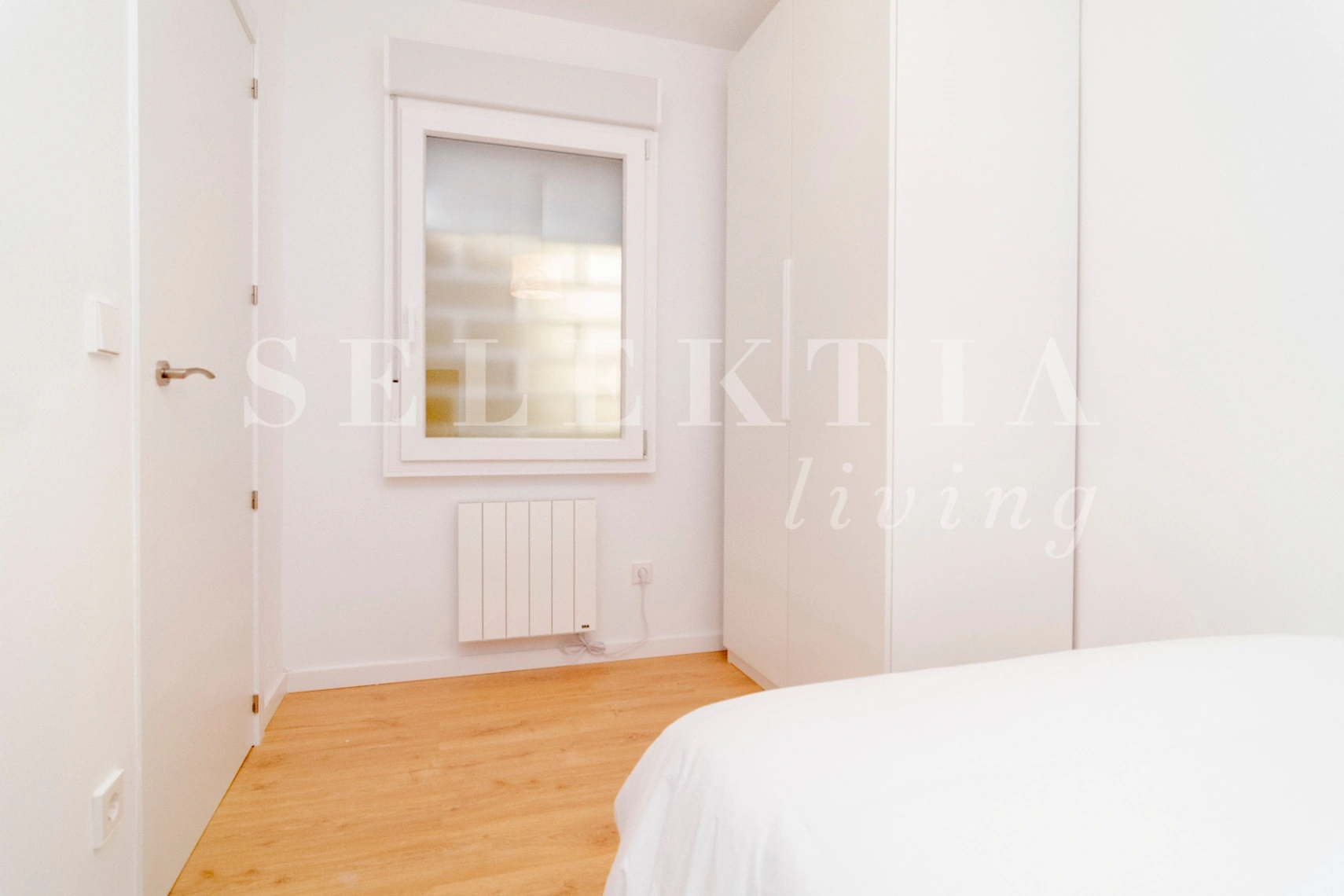 ESTUDIO REFORMADO EN CALLE SEGOVIA