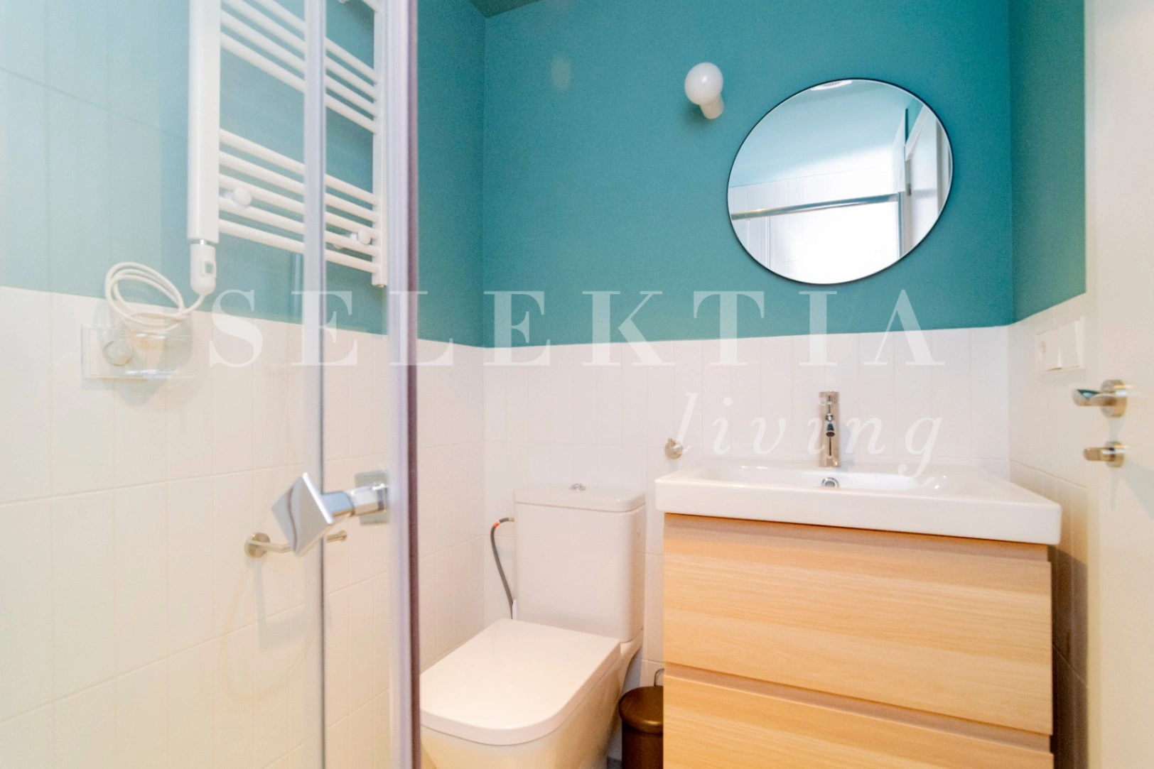 ESTUDIO REFORMADO EN CALLE SEGOVIA