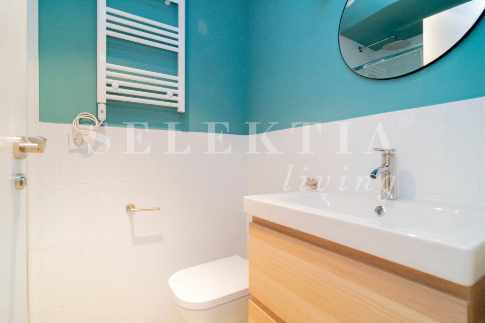 ESTUDIO REFORMADO EN CALLE SEGOVIA