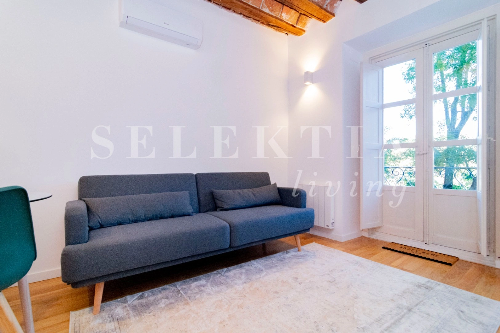 APARTAMENTO REFORMADO EXTERIOR CALLE SEGOVIA