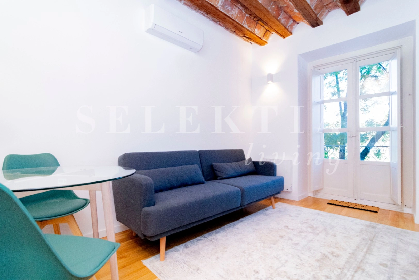 APARTAMENTO REFORMADO EXTERIOR CALLE SEGOVIA
