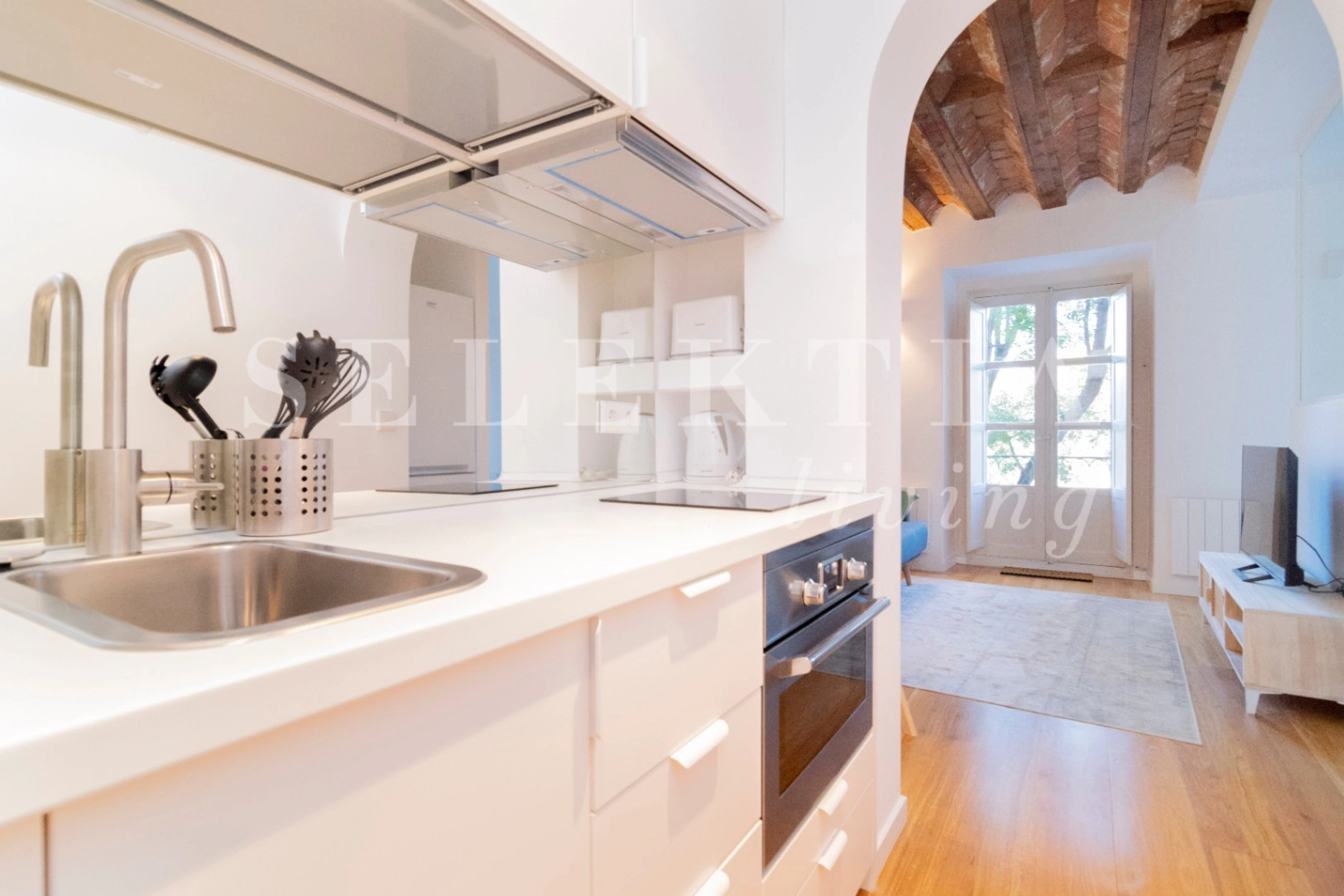APARTAMENTO REFORMADO EXTERIOR CALLE SEGOVIA