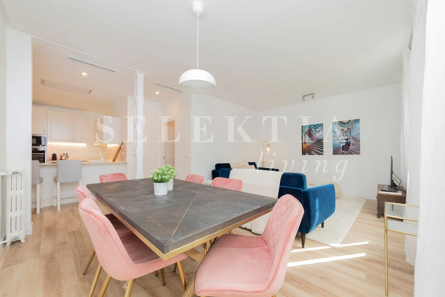 MAGNÍFICO PISO EN CALLE GENERAL PARDIÑAS