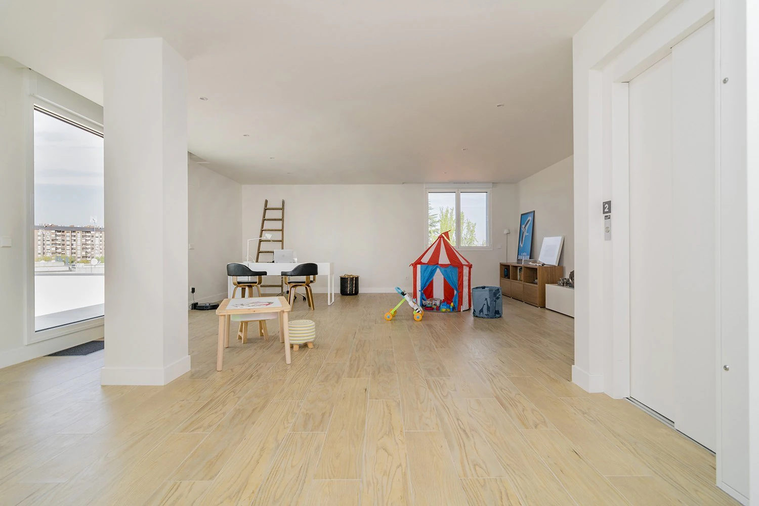SLON-VB - Exclusivo chalet de nueva construcción con piscina y garaje